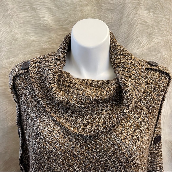 Cowl Neck Fringed Poncho - Picture 6 of 16